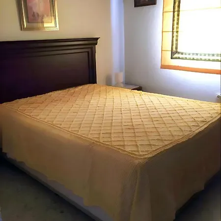 Chalet Con Piscina Privada Y Barbacoa